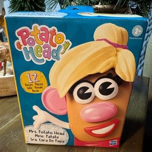 Mrs. Potato Head Toy Set NEW!